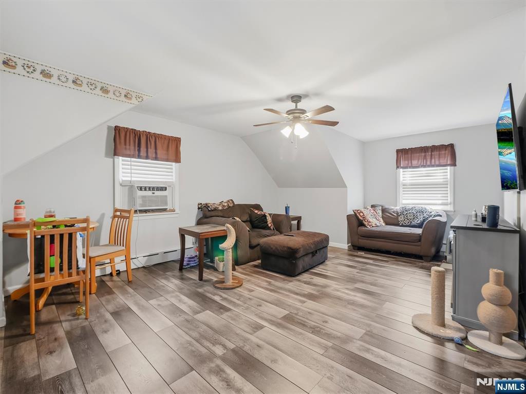 33 Prospect Street Paramus, NJ 07652 - Photo 18 of 32