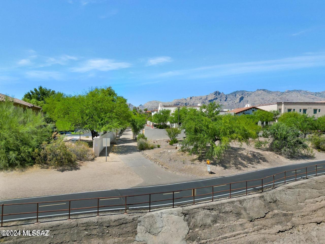 2550 East River Road, Unit 4103 Tucson, AZ 85718 - Photo 19 of 26