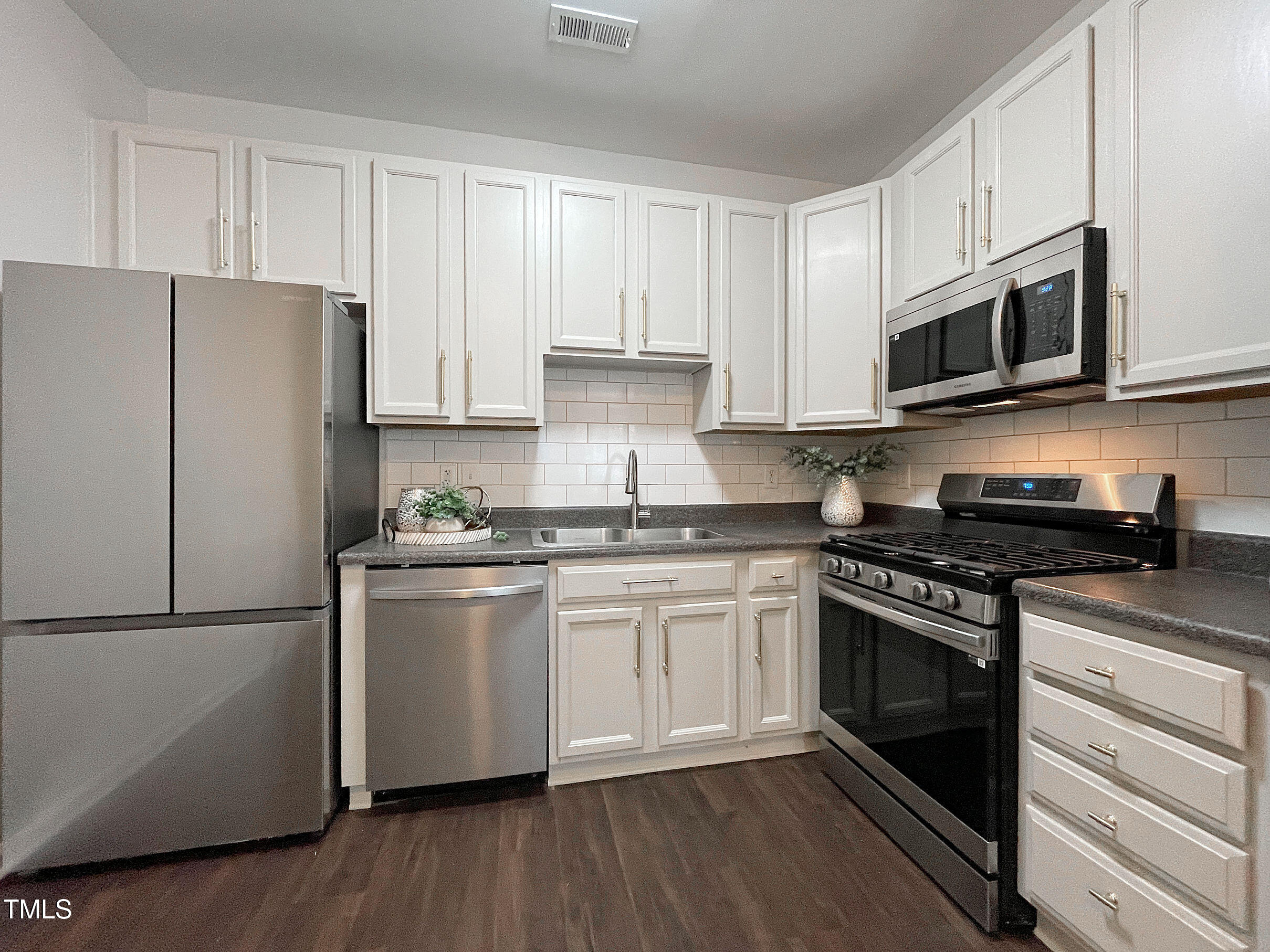 2221 Valley Edge Drive, Unit 105 Raleigh, NC 27614 - Photo 19 of 31 20250816_132844123_iOS