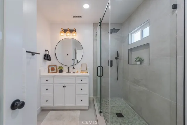 $1,199,000 | 4224 Falcon Avenue, Long Beach, CA 90807