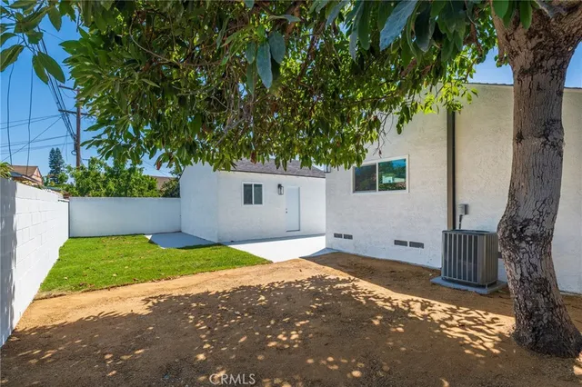$1,199,000 | 4224 Falcon Avenue, Long Beach, CA 90807