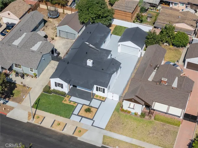 $1,199,000 | 4224 Falcon Avenue, Long Beach, CA 90807