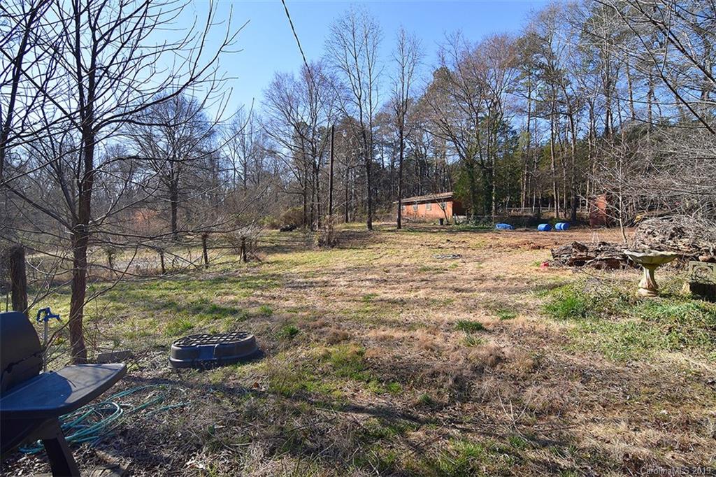 2219 Primm Road Charlotte, NC 28216 - Photo 24 of 26 Gallery Image 24