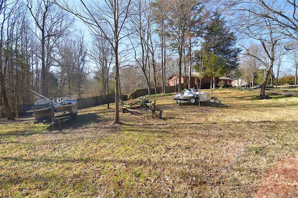 2219 Primm Road Charlotte, NC 28216 - Photo 26 of 26 Gallery Image 26