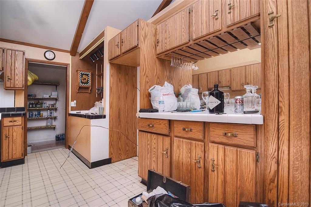 2219 Primm Road Charlotte, NC 28216 - Photo 5 of 26 Gallery Image 5