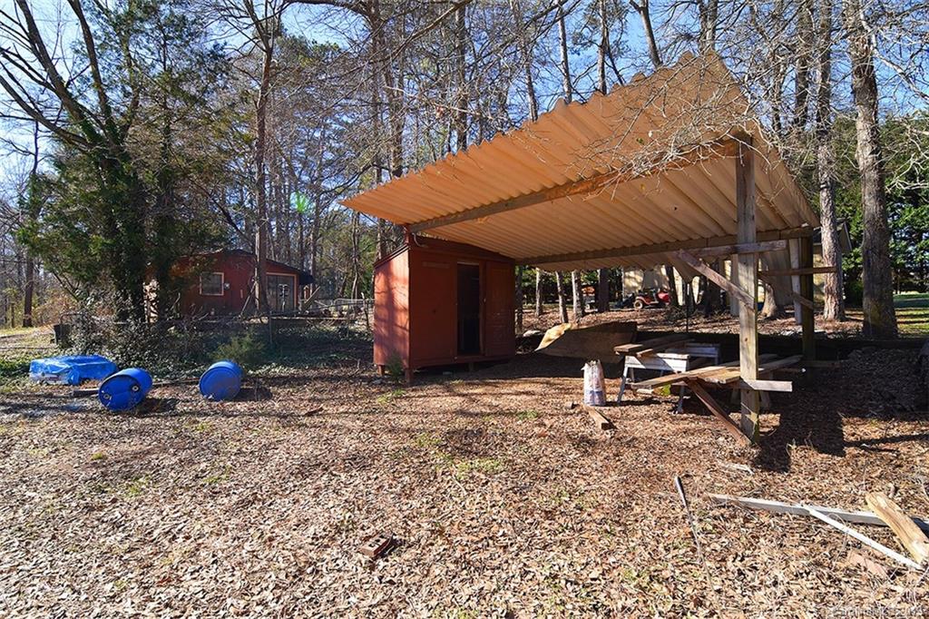 2219 Primm Road Charlotte, NC 28216 - Photo 7 of 26 Gallery Image 7