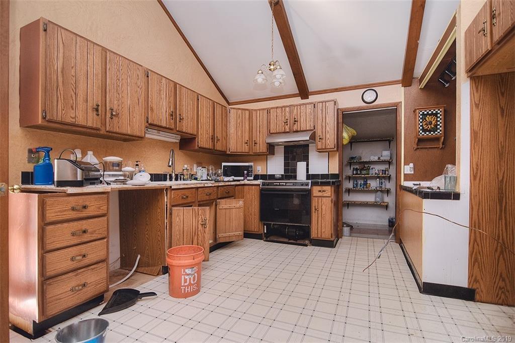 2219 Primm Road Charlotte, NC 28216 - Photo 10 of 26 Gallery Image 10