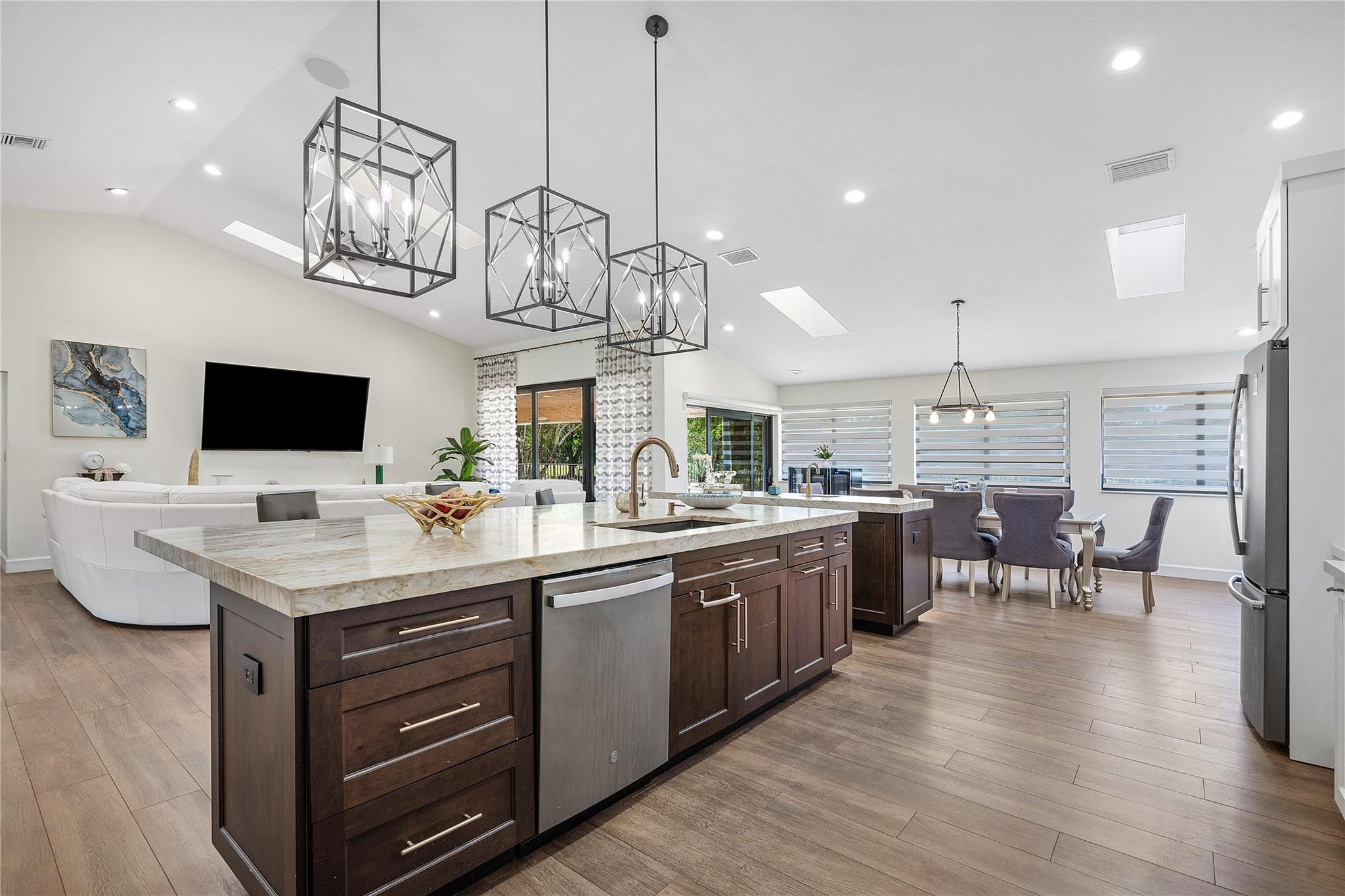 10278 Boca Woods Lane Boca Raton, FL 33428 - Photo 11 of 60 Photo 11