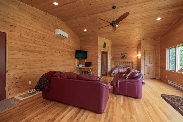 $375,000 | 1694 Buckshot Trail Northwest, Hackensack, MN 56452