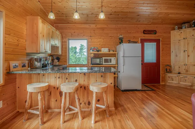 $375,000 | 1694 Buckshot Trail Northwest, Hackensack, MN 56452