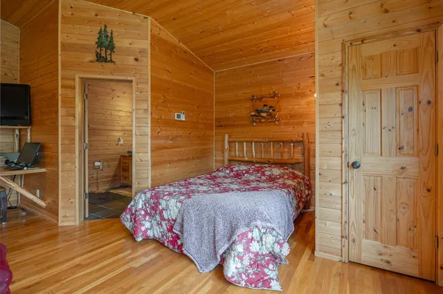 $375,000 | 1694 Buckshot Trail Northwest, Hackensack, MN 56452