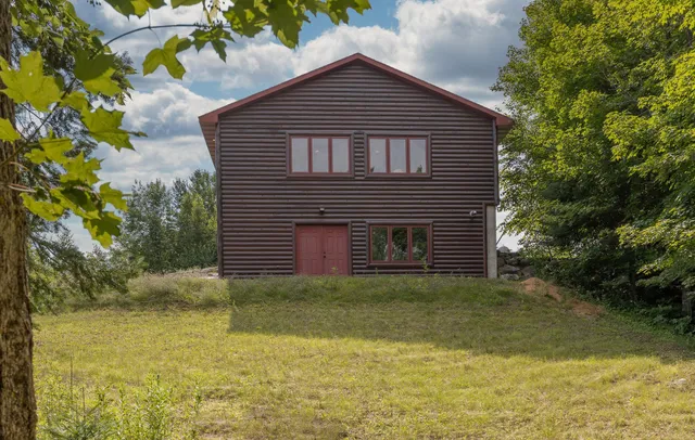 $375,000 | 1694 Buckshot Trail Northwest, Hackensack, MN 56452