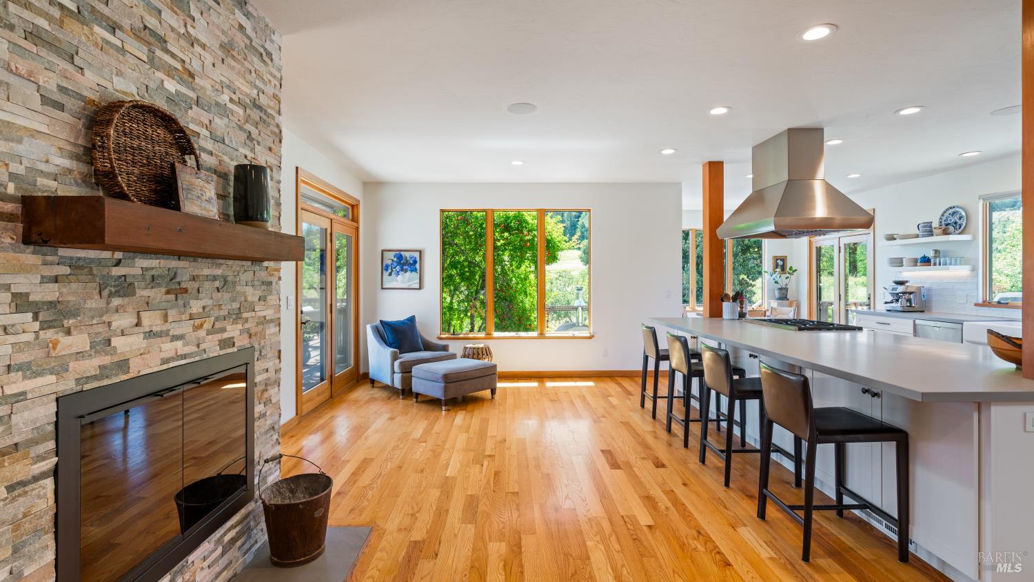 6355 Mountain View Ranch Road Healdsburg, CA 95448 - Photo 16 of 66