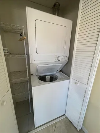 $2,250 | 124 Dogwood Circle, Seminole, FL 33777