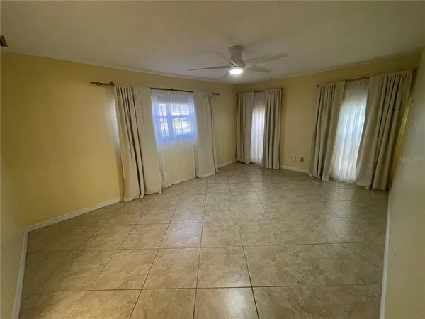 $2,250 | 124 Dogwood Circle, Seminole, FL 33777