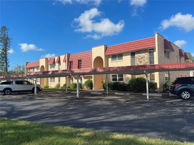 $2,495 | 124 Dogwood Circle, Seminole, FL 33777