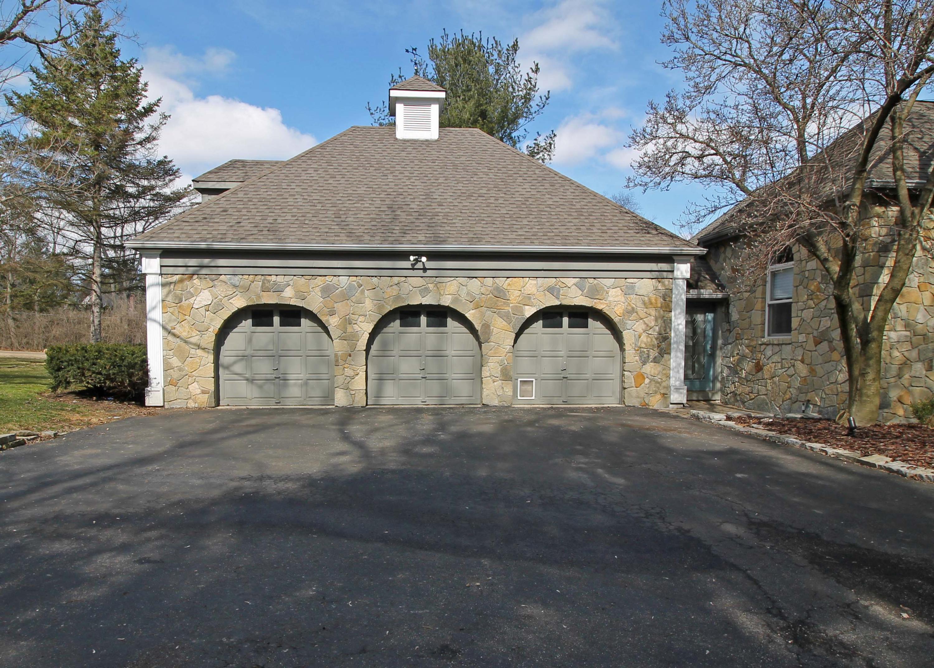 4500 Dublin Road, Unit SPC 473 Columbus, OH 43221 - Photo 4 of 57