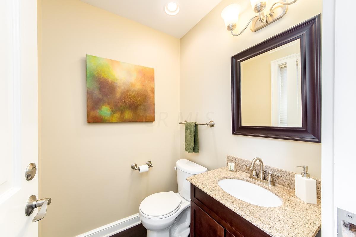 4500 Dublin Road, Unit SPC 473 Columbus, OH 43221 - Photo 10 of 57