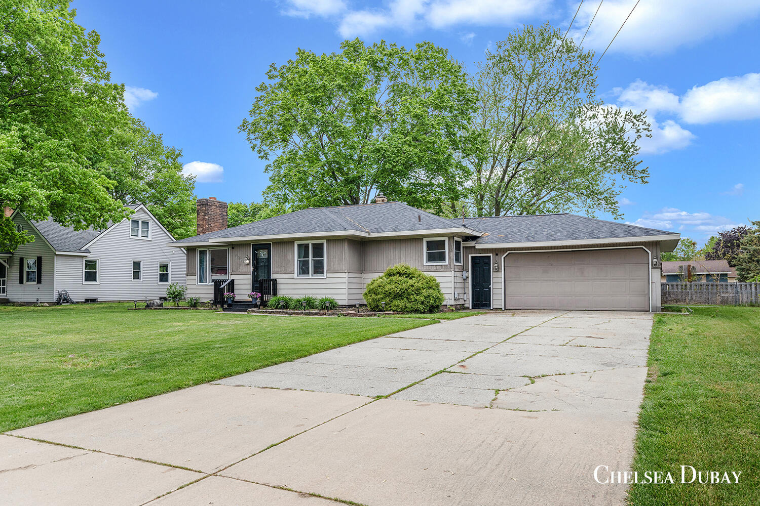 6505 12th Avenue Jenison, MI 49428 - Photo 3 of 32 3X0A5979