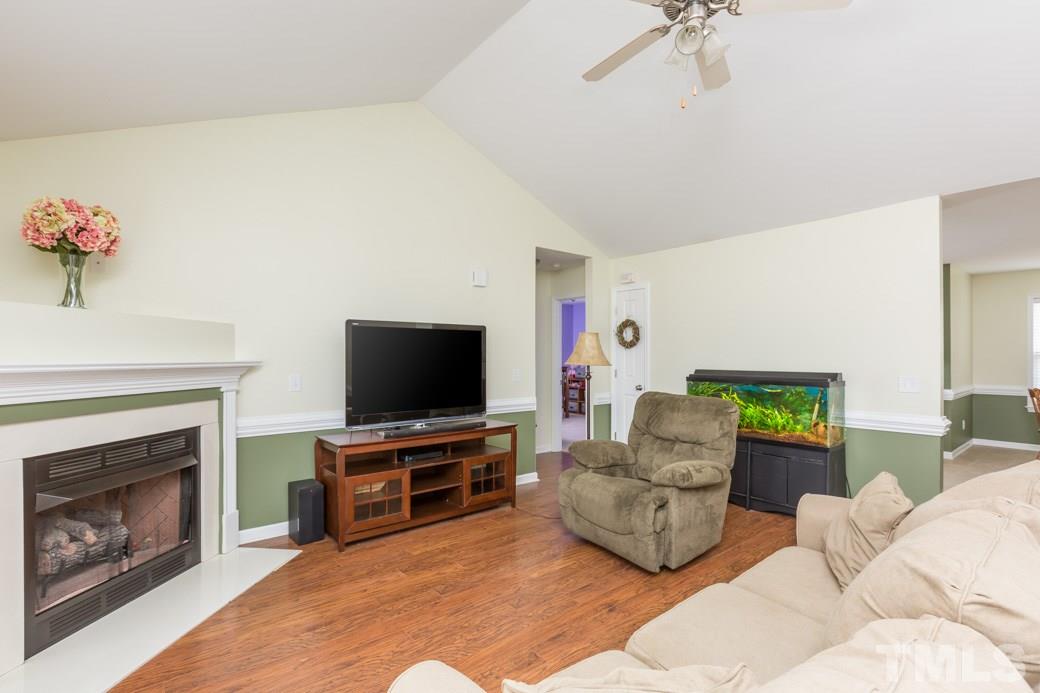 552 Axum Road Willow Spring, NC 27592 - Photo 10 of 25 The vaulted ceiling provides a nice, airy atmosphere!