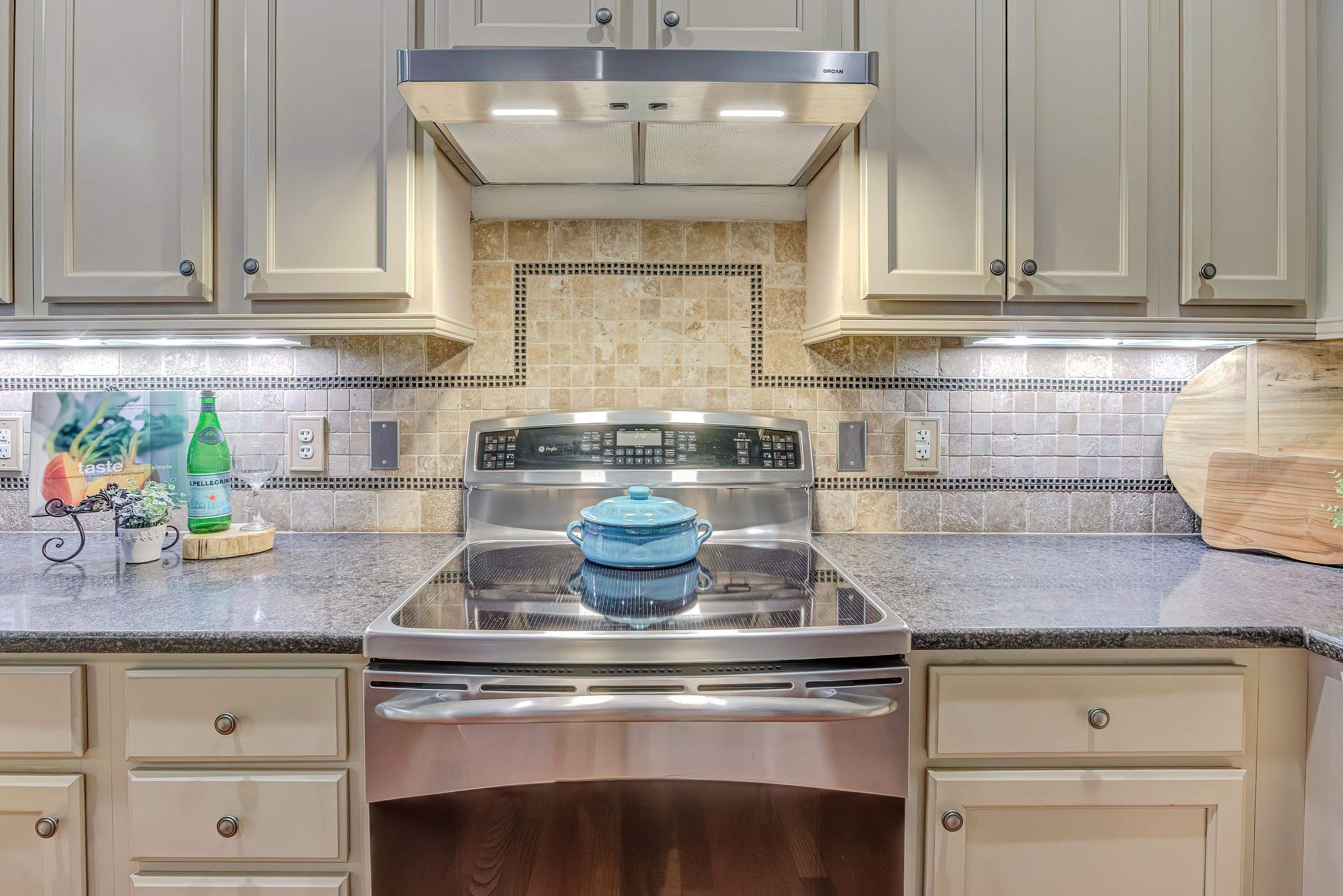 317 West Morgan Street, Unit 213 Raleigh, NC 27601 - Photo 8 of 74 Photo 8