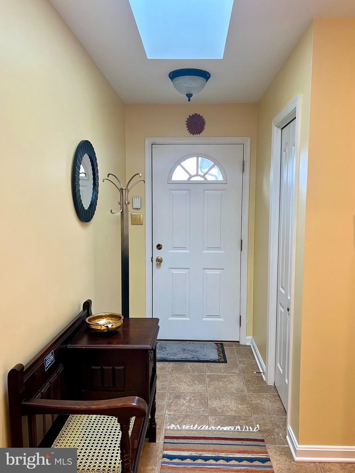 348 Phoenix Drive Chambersburg, PA 17201 - Photo 4 of 33