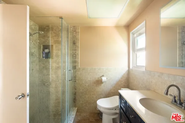 $1,300,000 | 4767 Round Top Drive, Los Angeles, CA 90041