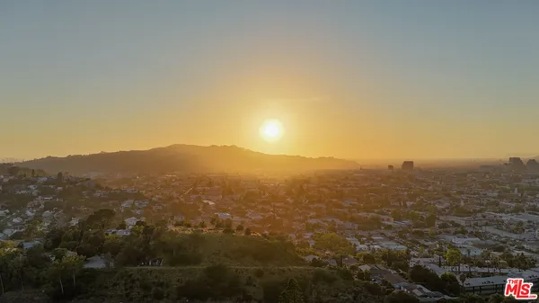 $1,300,000 | 4767 Round Top Drive, Los Angeles, CA 90041