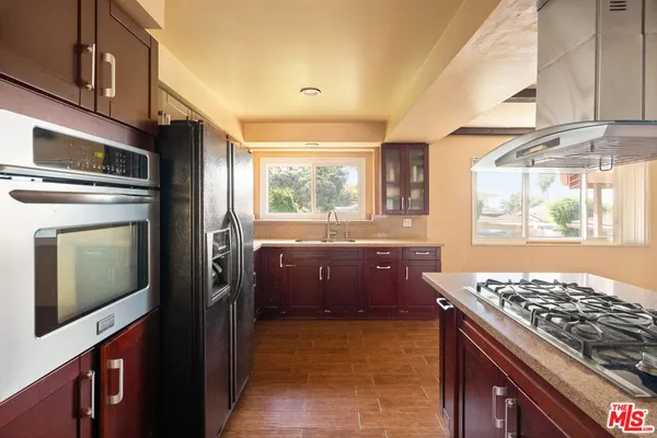 $1,300,000 | 4767 Round Top Drive, Los Angeles, CA 90041