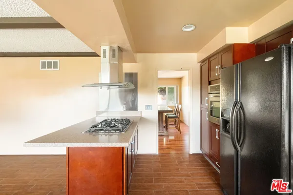 $1,300,000 | 4767 Round Top Drive, Los Angeles, CA 90041