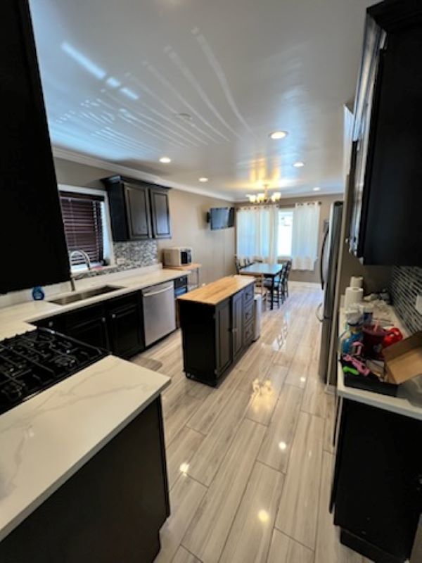 5146 North Kenneth Avenue Chicago, IL 60630 - Photo 2 of 23