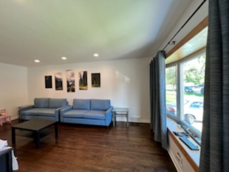 5146 North Kenneth Avenue Chicago, IL 60630 - Photo 4 of 23