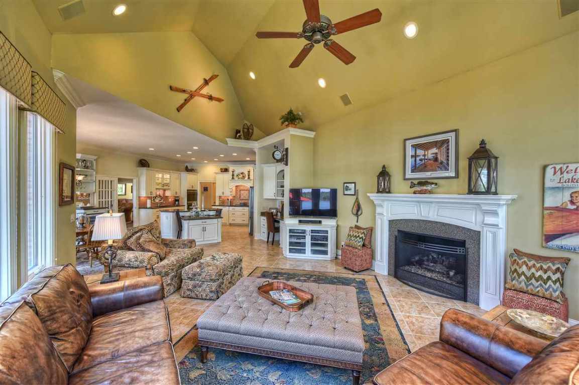 606 Longview Court Seneca, SC 29672 - Photo 22 of 36 Gallery Image 22