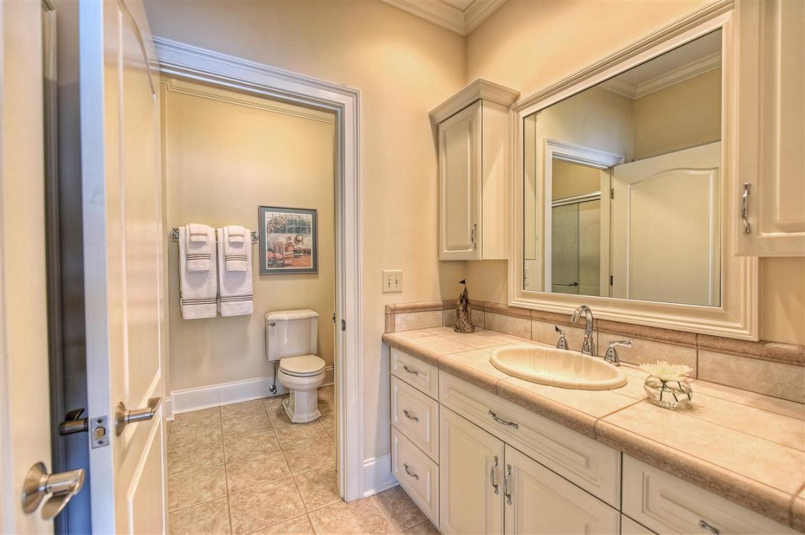 606 Longview Court Seneca, SC 29672 - Photo 34 of 36 Gallery Image 34
