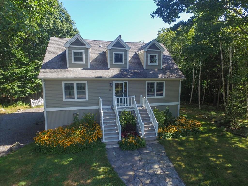 24 Jewell Road Portland, ME 04108 - Photo 1 of 34 Photo