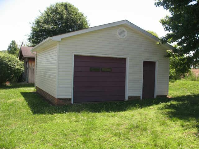 400 Woods Edge Road Winchester, TN 37398 - Photo 4 of 18 Gallery Image 4