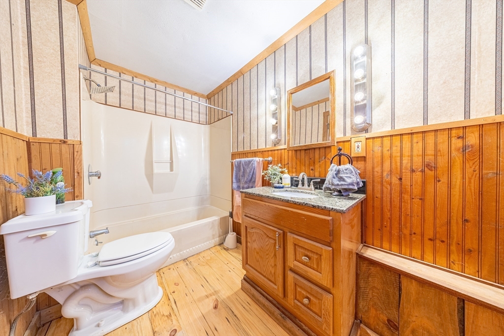 95 Cherry Street Middleboro, MA 02346 - Photo 16 of 41