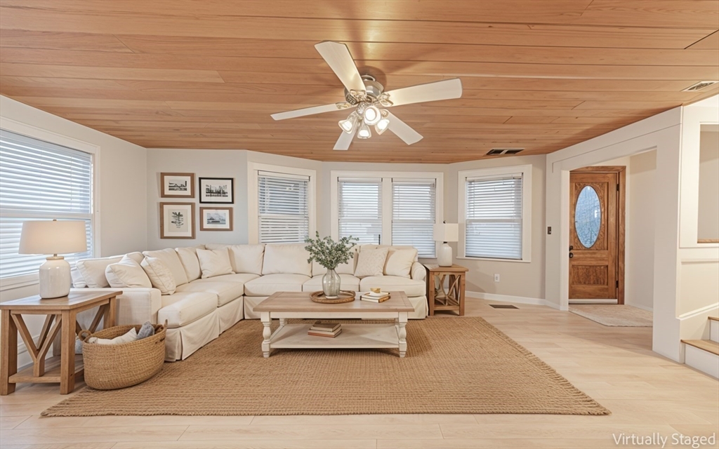 95 Cherry Street Middleboro, MA 02346 - Photo 18 of 41