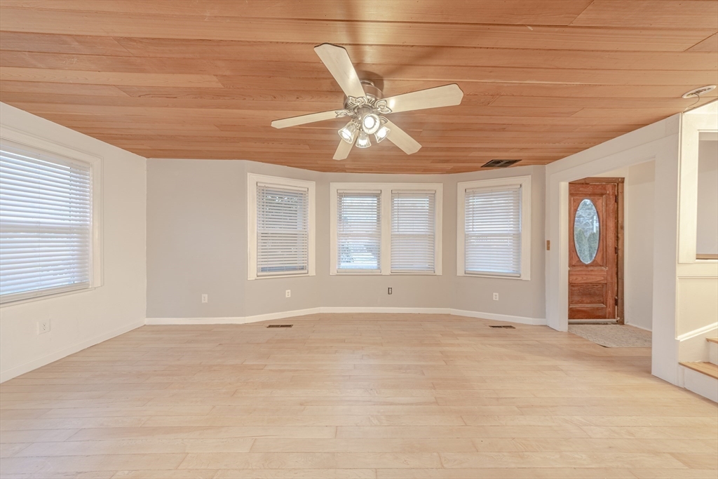 95 Cherry Street Middleboro, MA 02346 - Photo 19 of 41