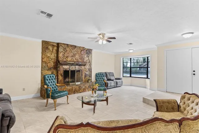 $436,000 | 2141 Oak Beach Boulevard, Sebring, FL 33875