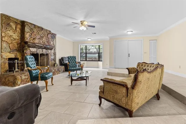 $436,000 | 2141 Oak Beach Boulevard, Sebring, FL 33875