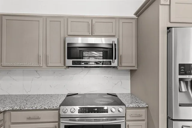 $436,000 | 2141 Oak Beach Boulevard, Sebring, FL 33875