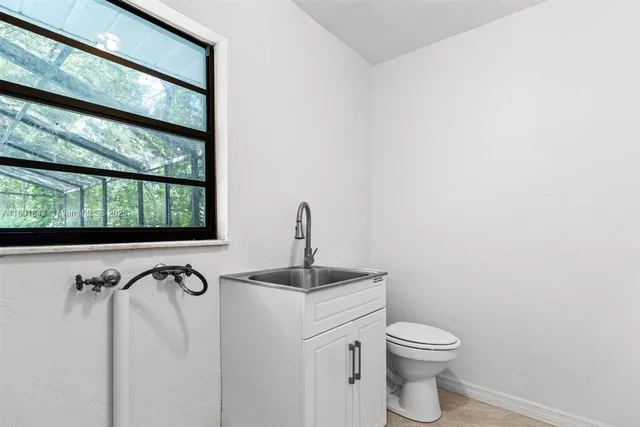 $436,000 | 2141 Oak Beach Boulevard, Sebring, FL 33875