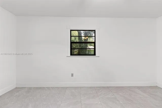 $436,000 | 2141 Oak Beach Boulevard, Sebring, FL 33875