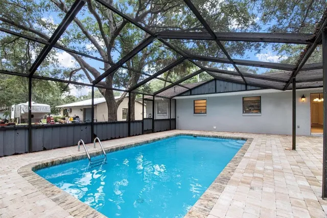 $436,000 | 2141 Oak Beach Boulevard, Sebring, FL 33875