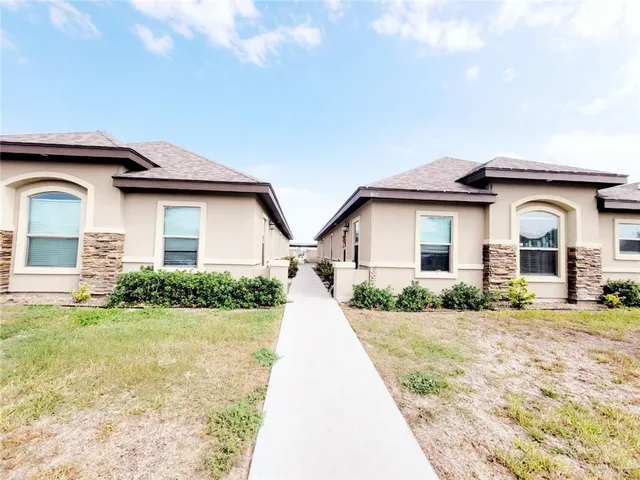 $995 | 1724 Taft Street, Unit 2, Weslaco, TX 78599