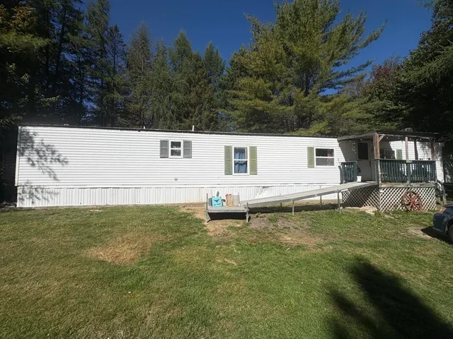 $160,000 | 905 West Plymouth Road, Etna, ME 04434