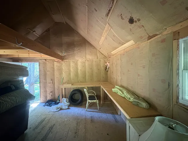 $160,000 | 905 West Plymouth Road, Etna, ME 04434