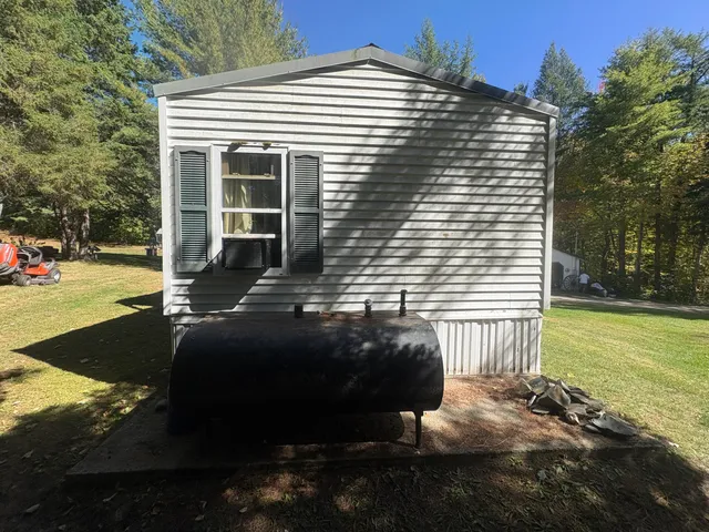 $160,000 | 905 West Plymouth Road, Etna, ME 04434