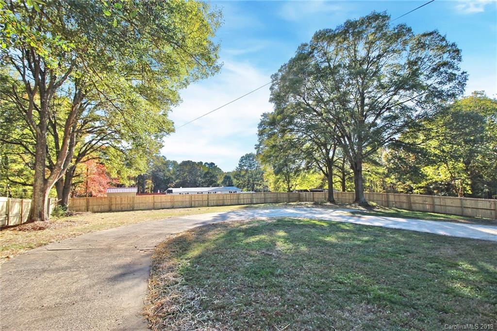 1411 Williams Road Fort Mill, SC 29715 - Photo 5 of 37
